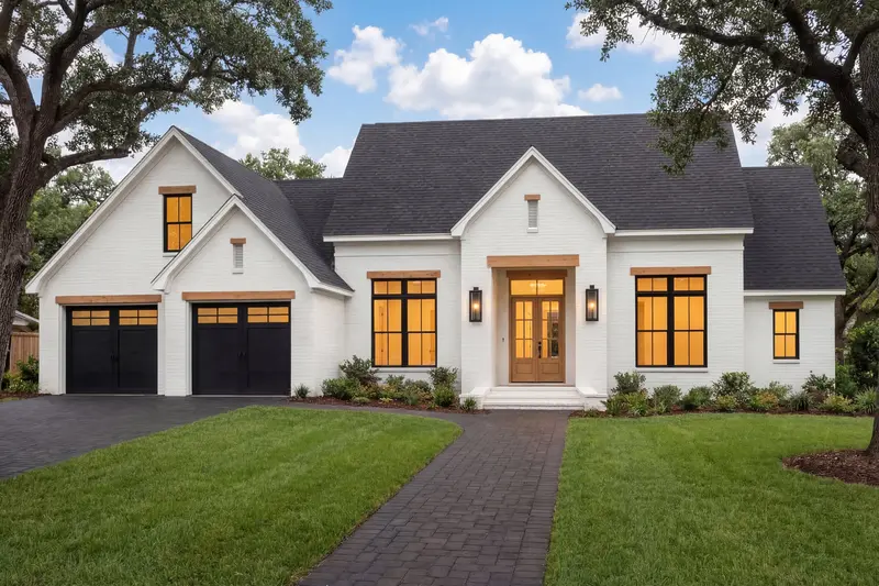 2,199 Sq Ft Single-Level Home With 3 Bedrooms And Expandable Bonus Space 1