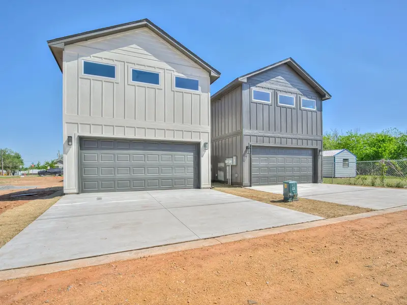 Adu Above Garage Plan | Compact 1-Bed, 418 Sq Ft Accessory Dwelling Unit 1