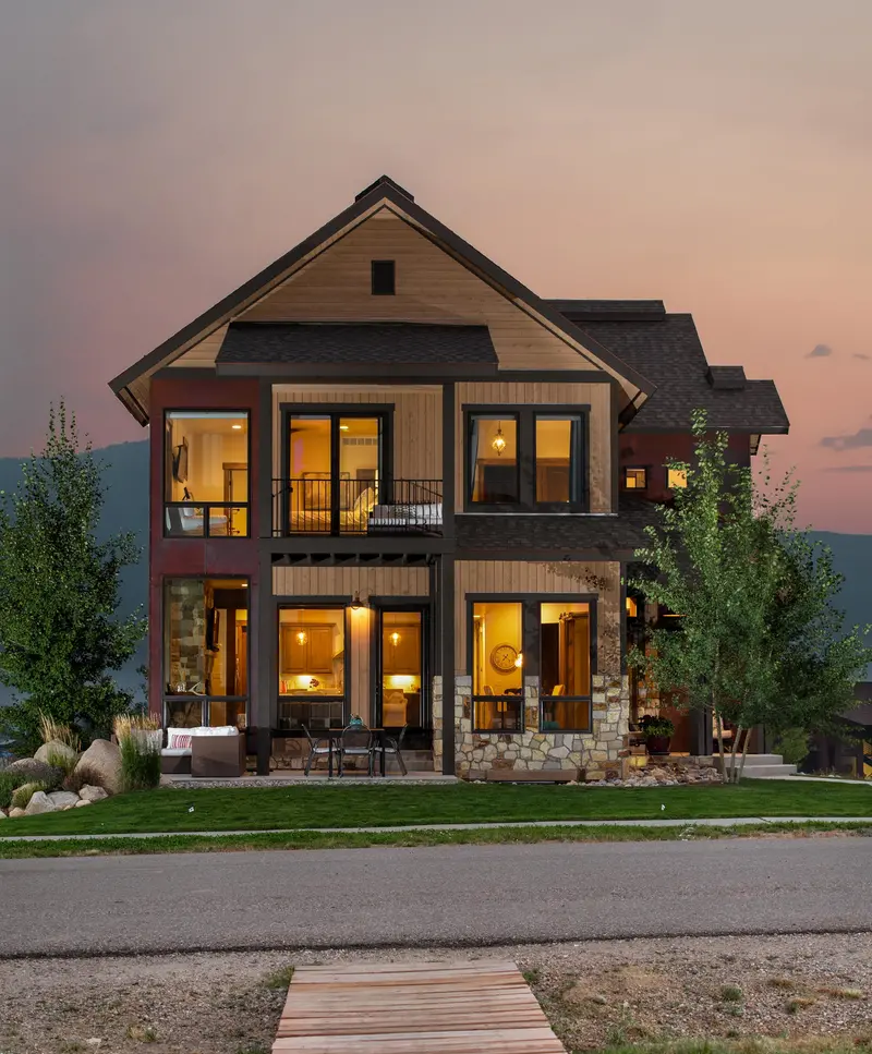 Alpine-Inspired Modern Chalet | 3,116 Sq Ft, Three Bedrooms, Rear Garage & Upper-Level Sleeping Areas 1