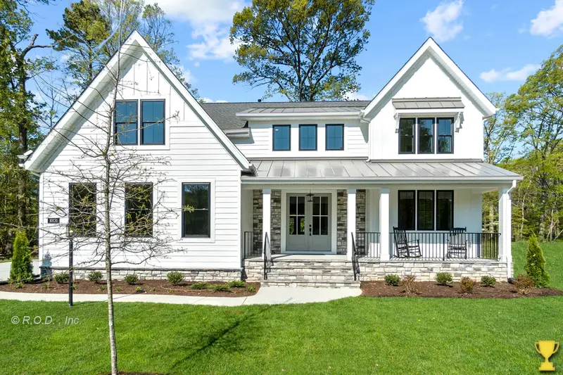 Functional Farmhouse Design: Balanced Elegance, Generous Square Footage, And Everyday Practicality 1