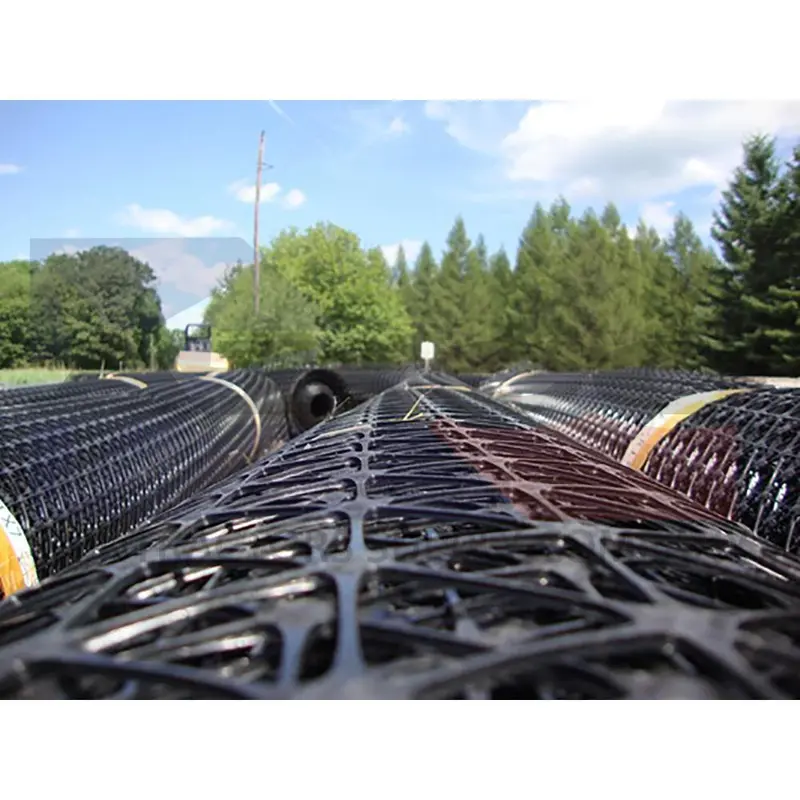 Tensar Tx140 Geogrid Roll – 358 Sq Yd Reinforced Soil Stabilization Mesh 1